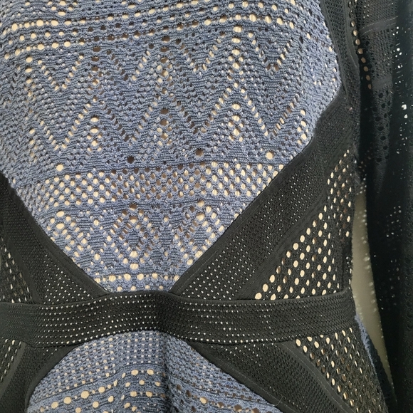 BCBGMAXAZRIA Maira Peplum Mesh Top in Stormy Blue Sz M - Picture 4 of 4